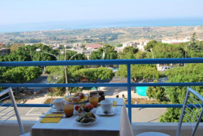 Отель B&B La Finestra sulla Valle  Агридженто